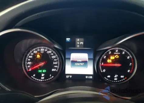 2017 Mercedes-Benz C 300 из США, поврежденный, VIN 55SWF4JB7HU233112